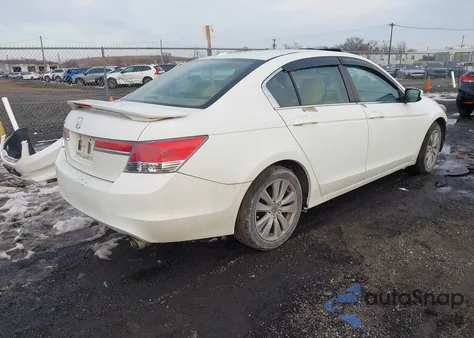 2012 Honda Accord 2.4 Ex-L from USA, damaged, VIN 1HGCP2F87CA215876